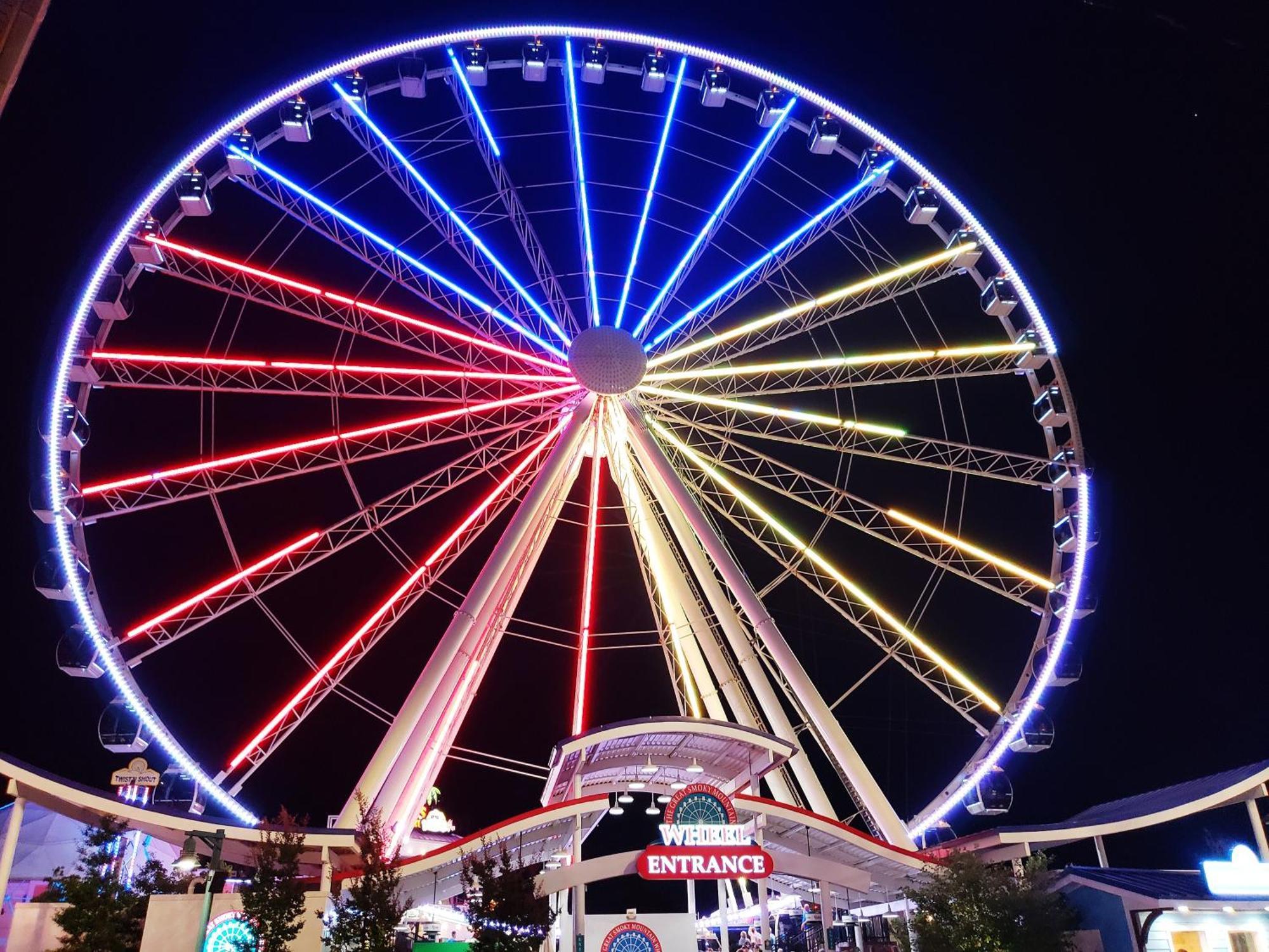 A Million Dollar View- Get 951 Worth Of Free Area Attraction Tickets For Each Paid Day! Gatlinburg Quarto foto